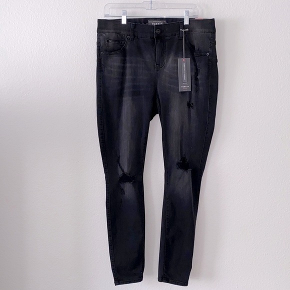 torrid Denim - Torrid Bombshell NWT